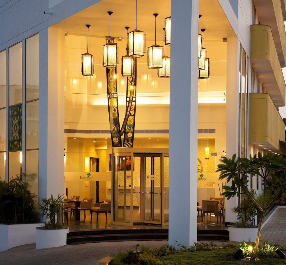 Lemon Tree Hotel Hinjewadi Pune Hinjawadi Buitenkant foto