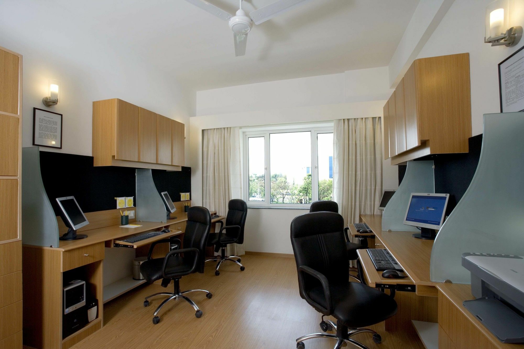 Lemon Tree Hotel Hinjewadi Pune Hinjawadi Buitenkant foto